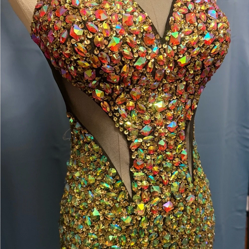 Elegant Prom Gown. Black with Gold/green/red crystals with a train. Size 00 - Picture 3 of 10